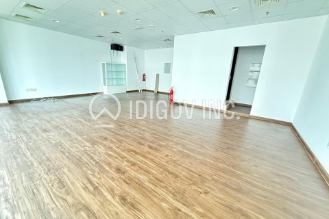 Oficina en Business Bay, Dubai, 70 m², № 77127 - foto 11