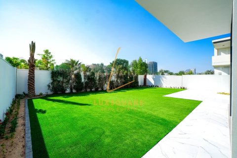 Villa in Murooj Al Furjan, Al Furjan, Dubai 4 bedrooms, 548 sq.m. № 77138 - photo 3