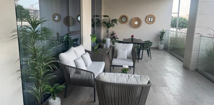 Apartment in Al Wasl, Dubai 2 bedrooms, 180.7 sq.m. № 83640