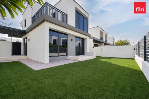 Villa in Dubai Hills Estate, Dubai 4 bedrooms, 270.6 sq.m. № 139533