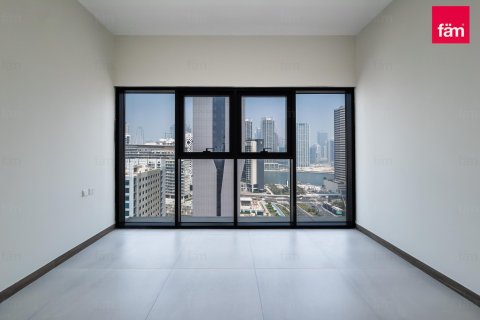 Apartment in Business Bay, Dubai 2 bedrooms, 137.5 sq.m. № 139530 - photo 13