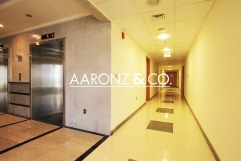 Bureau à Business Bay, Dubai, 82.5 m², № 78519 - photo 6