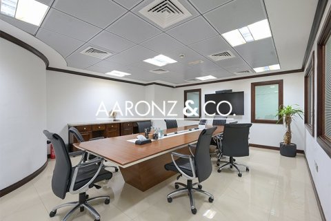 Bureau à Business Bay, Dubai, 302.4 m², № 78518 - photo 7