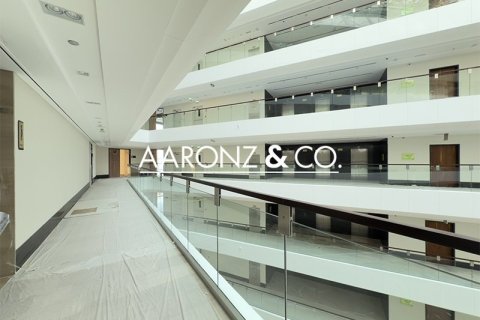 Bureau à Bur Dubai, Dubai, 82.4 m², № 78508 - photo 6