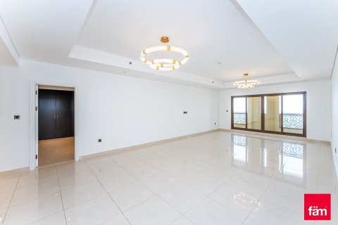 Apartment in Palm Jumeirah, Dubai 3 bedrooms, 230.9 sq.m. № 49441 - photo 2