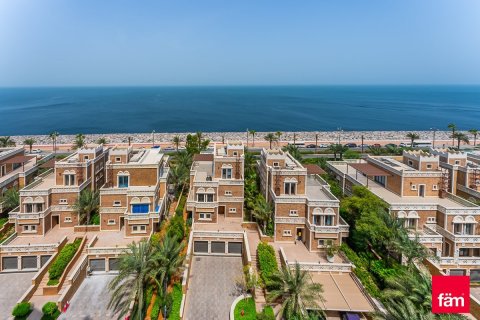 Apartment in Palm Jumeirah, Dubai 3 bedrooms, 230.9 sq.m. № 49441 - photo 29