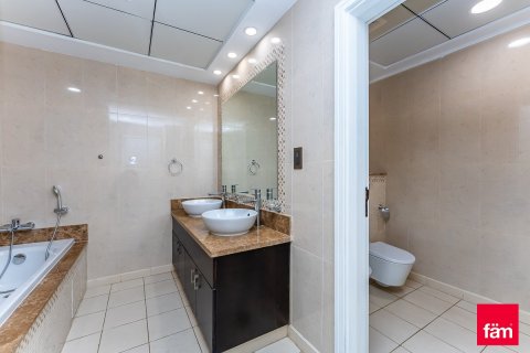 Apartment in Palm Jumeirah, Dubai 3 bedrooms, 230.9 sq.m. № 49441 - photo 28