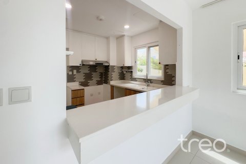 Maison de ville à Dubai, 4 chambres, 214.88 m², № 119952 - photo 3