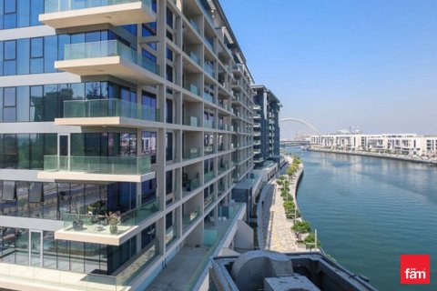 Apartment in Al Wasl, Dubai 2 bedrooms, 228 sq.m. № 59107 - photo 1