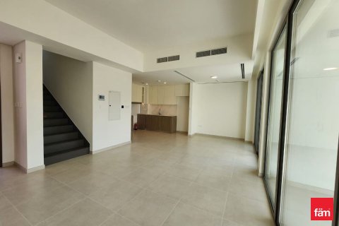 Villa en Dubai, 3 dormitorios, 174 m², № 59106 - foto 1
