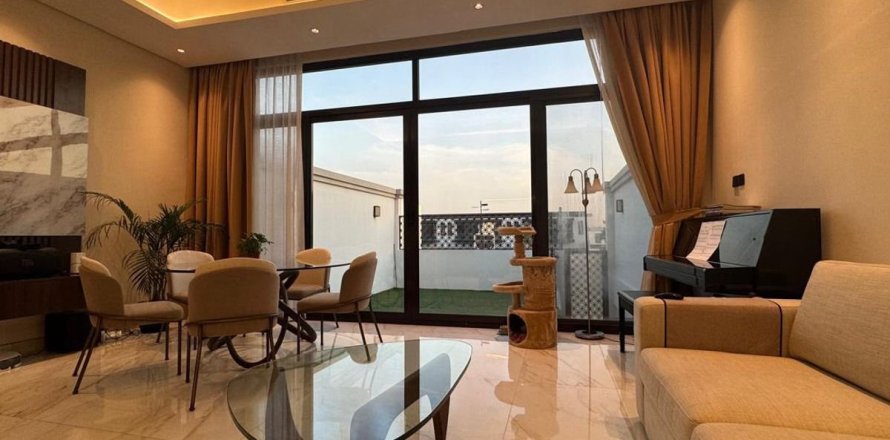 Villa en Al Furjan, Dubai, 3 dormitorios, 218 m², № 16642