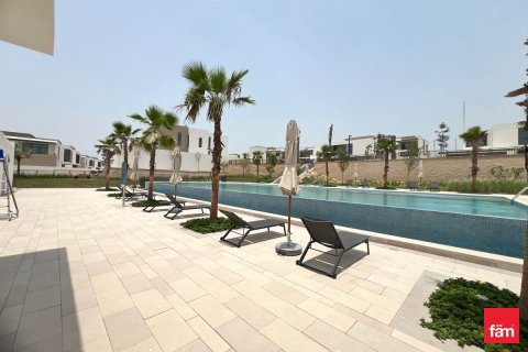 Снять в аренду виллу в Al Furjan, Дубай: 4 спальни, 570м², № 47129 - фото 13