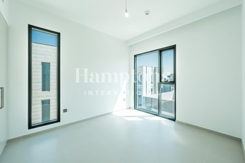 Снять в аренду таунхаус в Sun, Arabian Ranches 3, Дубай: 4 спальни, 227.13947373м², № 63903 - фото 11