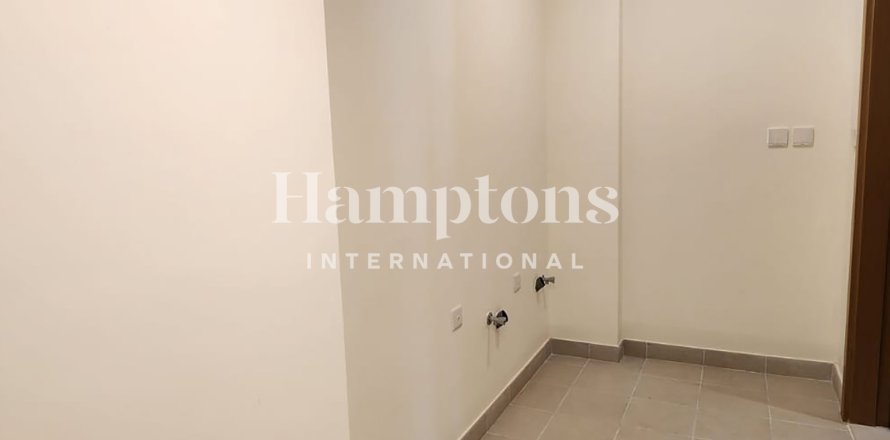 Villa en Murooj Al Furjan, Al Furjan, Dubai, 4 dormitorios, 367.71 m², № 63910