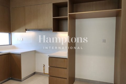 Villa en Murooj Al Furjan, Al Furjan, Dubai, 4 dormitorios, 367.71007400 m², № 63910 - foto 14