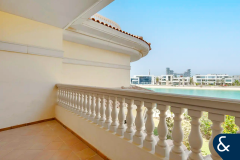 Villa en Signature Villas, Palm Jumeirah, Dubai, 5 dormitorios, 697 m², № 76758 - foto 13