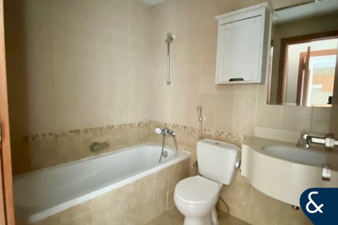 Apartamento en Marina View, Dubai Marina, Dubai, 2 dormitorios, 89 m², № 76755 - foto 11