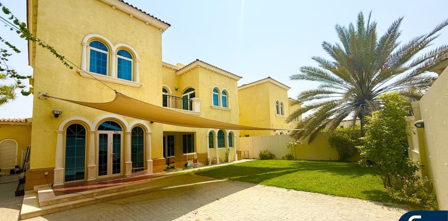 Villa en Legacy, Jumeirah Park, Dubai, 3 dormitorios, 285 m², № 76757