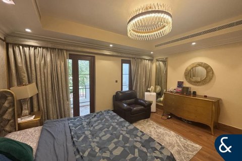 Villa in Earth, Jumeirah Golf Estates, Dubai 5 bedrooms, 514 sq.m. № 76756 - photo 19