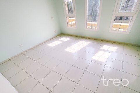 Villa in The Springs, Dubai 3 bedrooms, 269.79 sq.m. № 120228 - photo 5