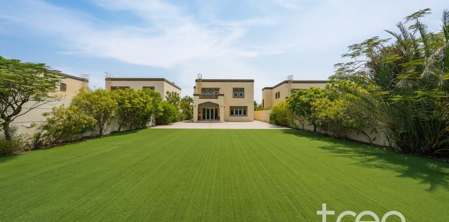 Villa à Regional, Jumeirah Park, Dubai, 3 chambres, 327.67 m², № 120225