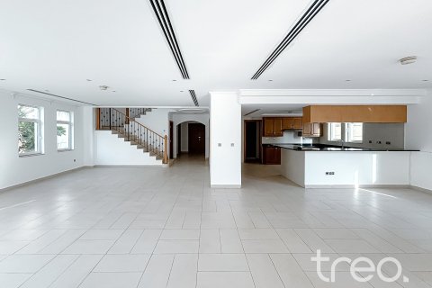 Villa in Regional, Jumeirah Park, Dubai 4 bedrooms, 402.73 sq.m. № 120224 - photo 7