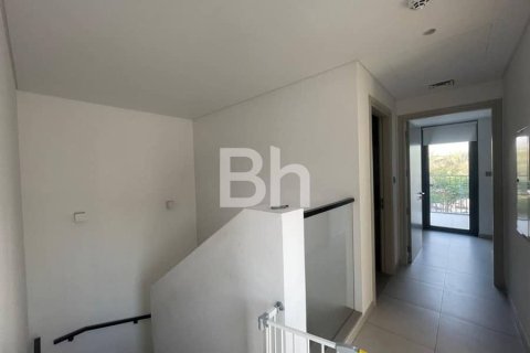 Townhouse in Arabian Ranches 3, Dubai 4 bedrooms, 236 sq.m. № 57797 - photo 13