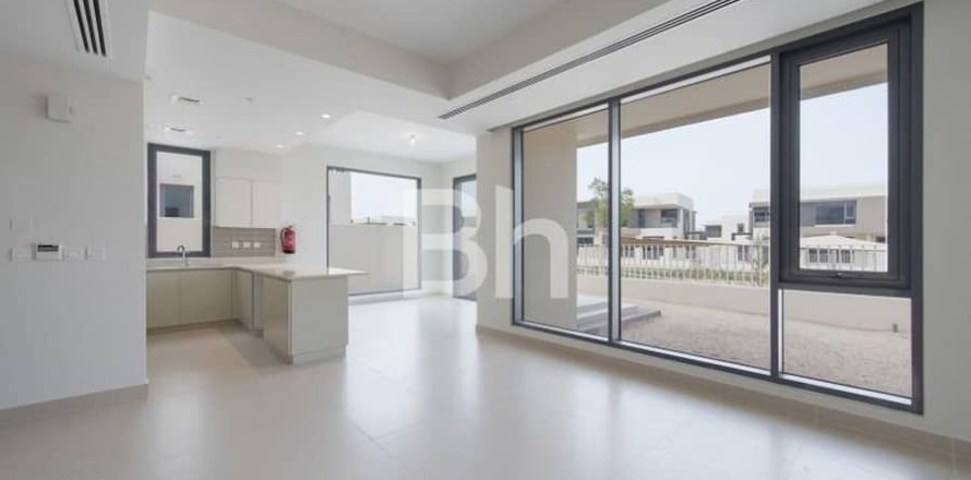 Villa in Dubai Hills Estate, Dubai 4 bedrooms, 229 sq.m. № 57799