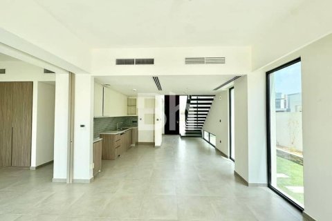 Adosado en Dubai, 4 dormitorios, 258 m², № 57800 - foto 7