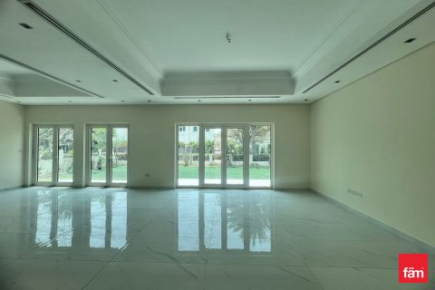 Villa in Al Furjan, Dubai 4 bedrooms, 600 sq.m. № 48930 - photo 14