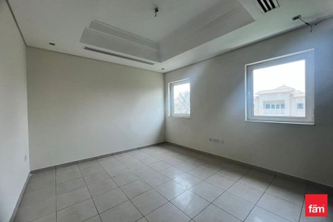 Villa in Al Furjan, Dubai 4 bedrooms, 600 sq.m. № 48930 - photo 10