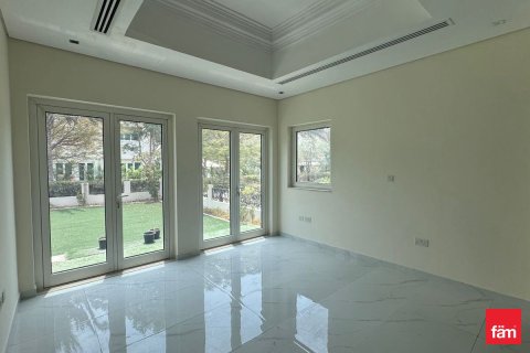 Villa in Al Furjan, Dubai 4 bedrooms, 600 sq.m. № 48930 - photo 7