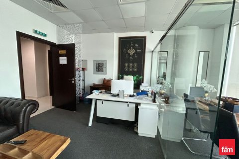 Office in Business Bay, Dubai 53.3 sq.m. № 48927 - photo 6