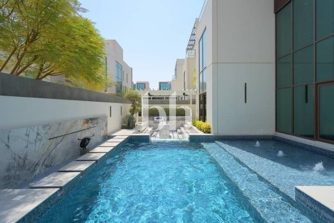 Villa in Meydan, Dubai 6 bedrooms, 512 sq.m. № 56219 - photo 4