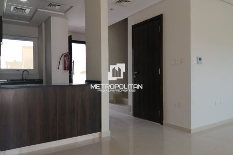 Купить таунхаус в DAMAC Hills (Akoya by DAMAC), Дубай: 3 спальни, 115м², № 72704 - фото 3