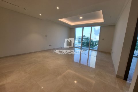 Apartamento en EMAAR Beachfront, Dubai Harbour, Dubai, 1 dormitorio, 79 m², № 16127 - foto 2