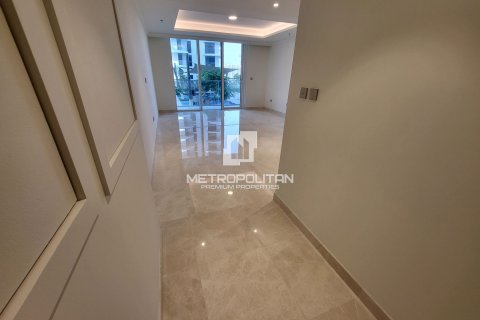 Apartamento en EMAAR Beachfront, Dubai Harbour, Dubai, 1 dormitorio, 79 m², № 16127 - foto 3