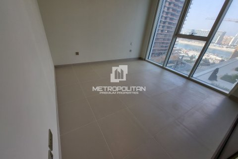 Apartamento en EMAAR Beachfront, Dubai Harbour, Dubai, 1 dormitorio, 68 m², № 16125 - foto 5