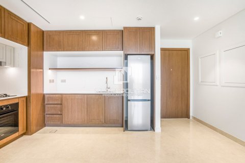 Apartamento en EMAAR Beachfront, Dubai Harbour, Dubai, 1 dormitorio, 68 m², № 16125 - foto 4
