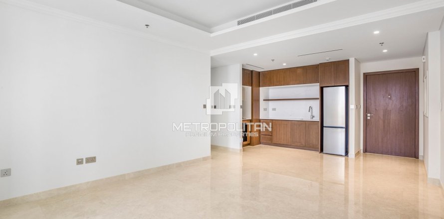 Apartamento en EMAAR Beachfront, Dubai Harbour, Dubai, 1 dormitorio, 68 m², № 16125
