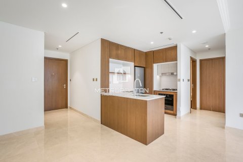 Apartamento en EMAAR Beachfront, Dubai Harbour, Dubai, 1 dormitorio, 81 m², № 16128 - foto 4