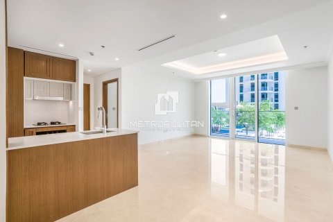 Apartamento en EMAAR Beachfront, Dubai Harbour, Dubai, 1 dormitorio, 81 m², № 16128 - foto 2