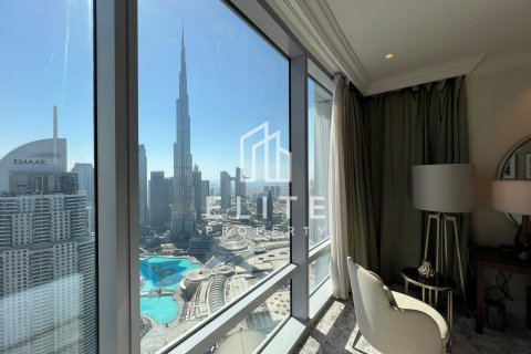 Penthouse in The Address Residence Fountain Views, Downtown Dubai (Downtown Burj Dubai), Dubai 4 bedrooms, 254 sq.m. № 124918 - photo 10