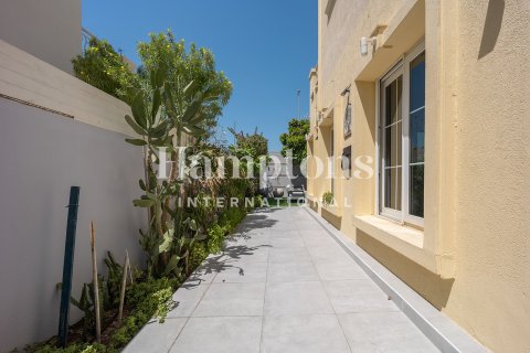 Villa in The Springs, Dubai 2 bedrooms, 166.66798200 sq.m. № 63524 - photo 5