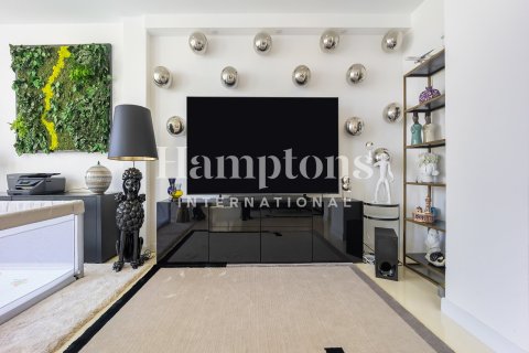 Villa in The Springs, Dubai 2 bedrooms, 166.66798200 sq.m. № 63524 - photo 18