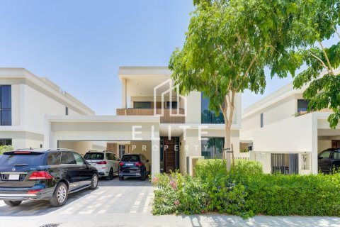 Villa en Harmony, Tilal Al Ghaf, Dubai, 4 dormitorios, 377 m², № 121202