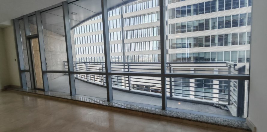 Appartement à Dubai, 2 chambres, 153 m², № 97216