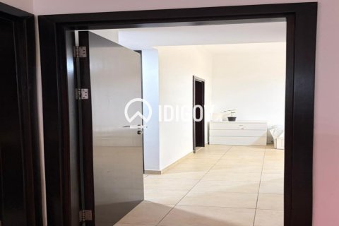 Apartment in Remraam, Dubai 2 bedrooms, 93.37 sq.m. № 120887 - photo 5