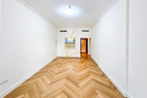 Apartment in Jumeirah Village Circle, Dubai 2 bedrooms, 127 sq.m. № 101319 - photo 4