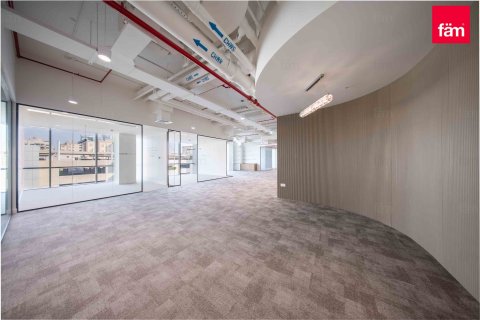 Снять в аренду офис в Sheikh Zayed Road, Дубай: 352.7м², № 52389 - фото 5
